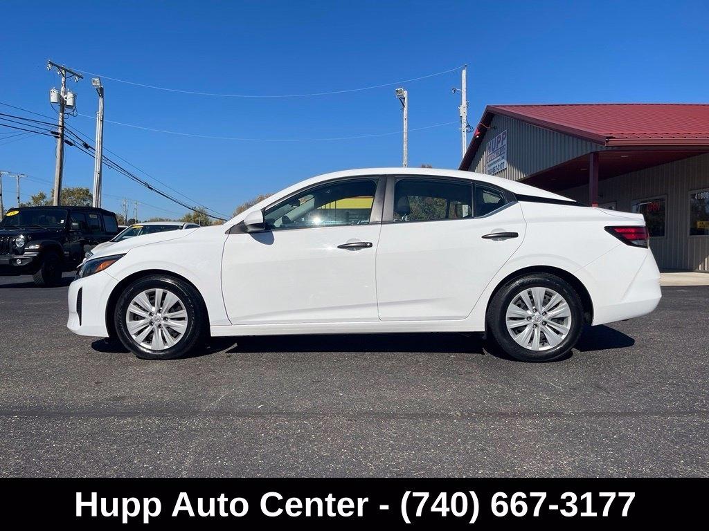 Nissan Sentra S CVT 2024