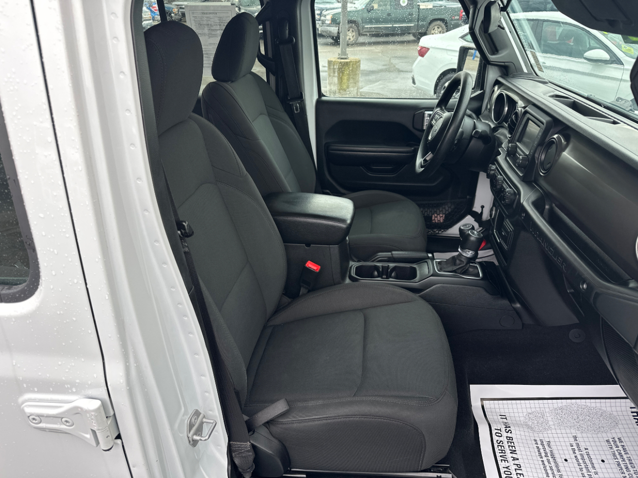 Jeep Wrangler Unlimited Sport 2018