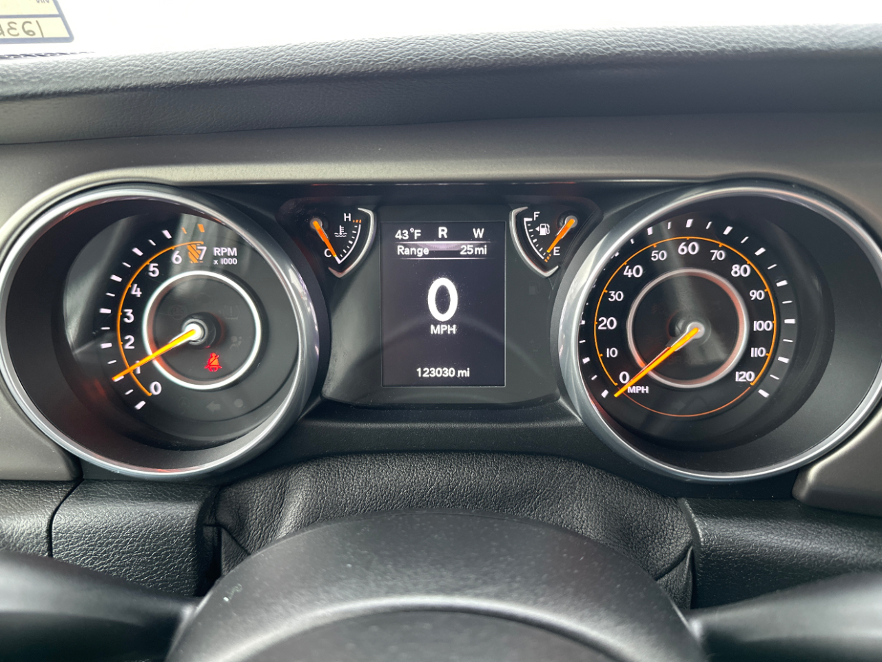 Jeep Wrangler Unlimited Sport 2018