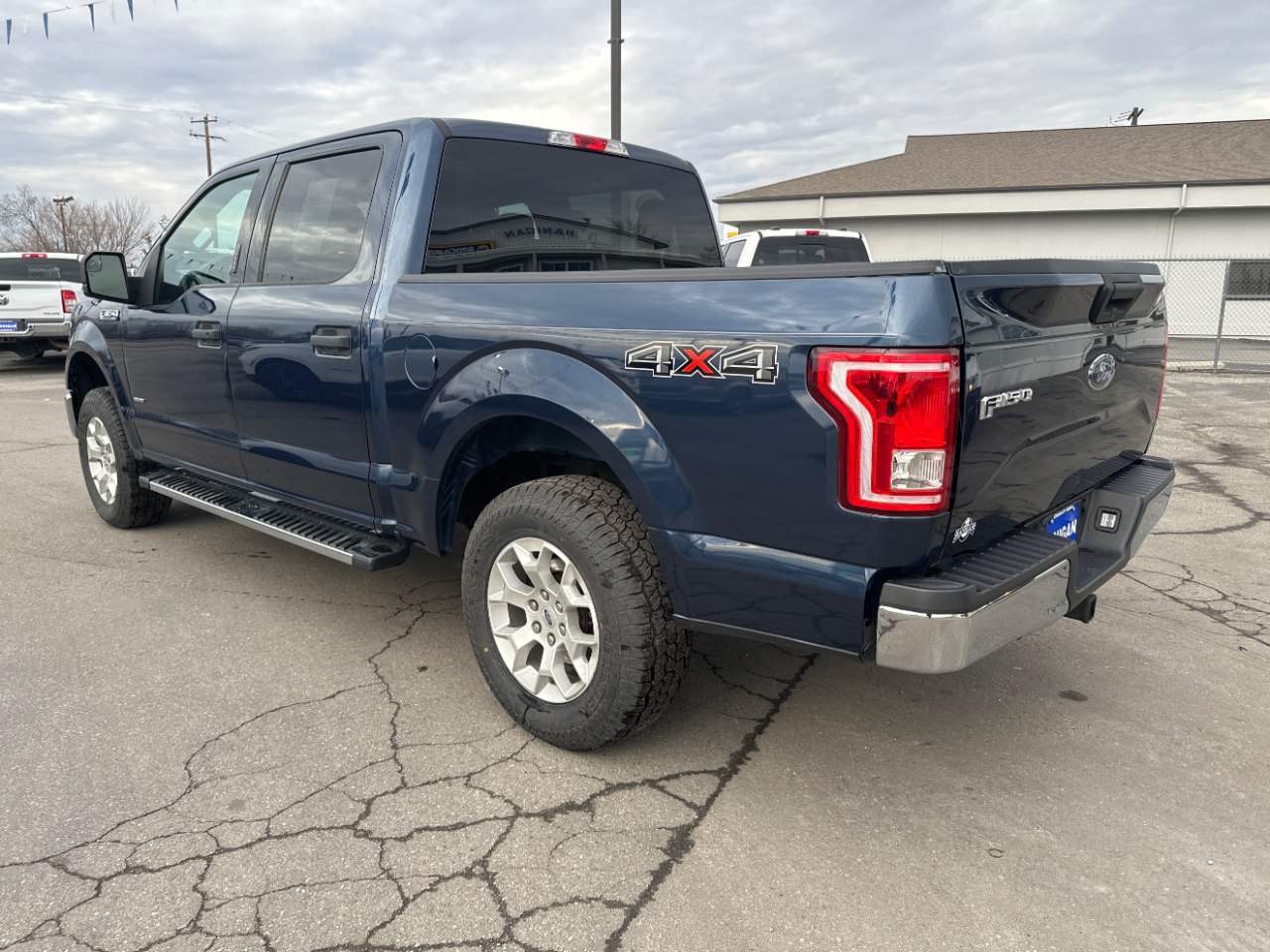 Ford F-150 XLT SuperCrew 6.5-ft. Bed 4WD 2015