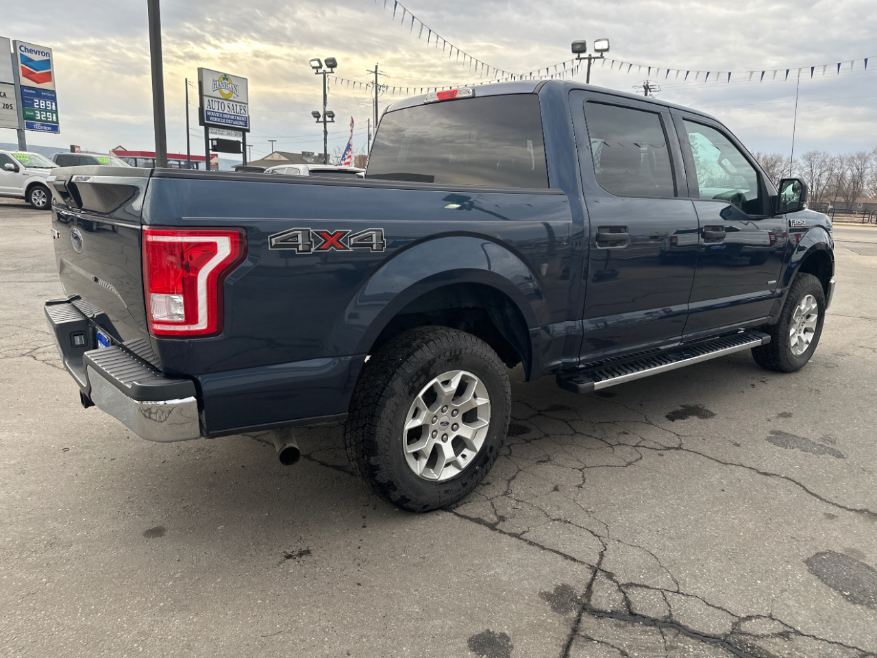 Ford F-150 XLT SuperCrew 6.5-ft. Bed 4WD 2015
