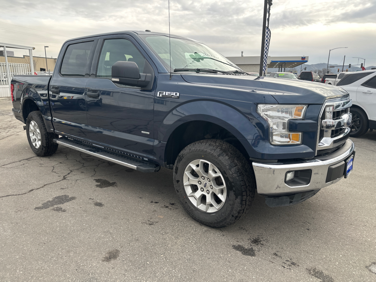 Ford F-150 XLT SuperCrew 6.5-ft. Bed 4WD 2015