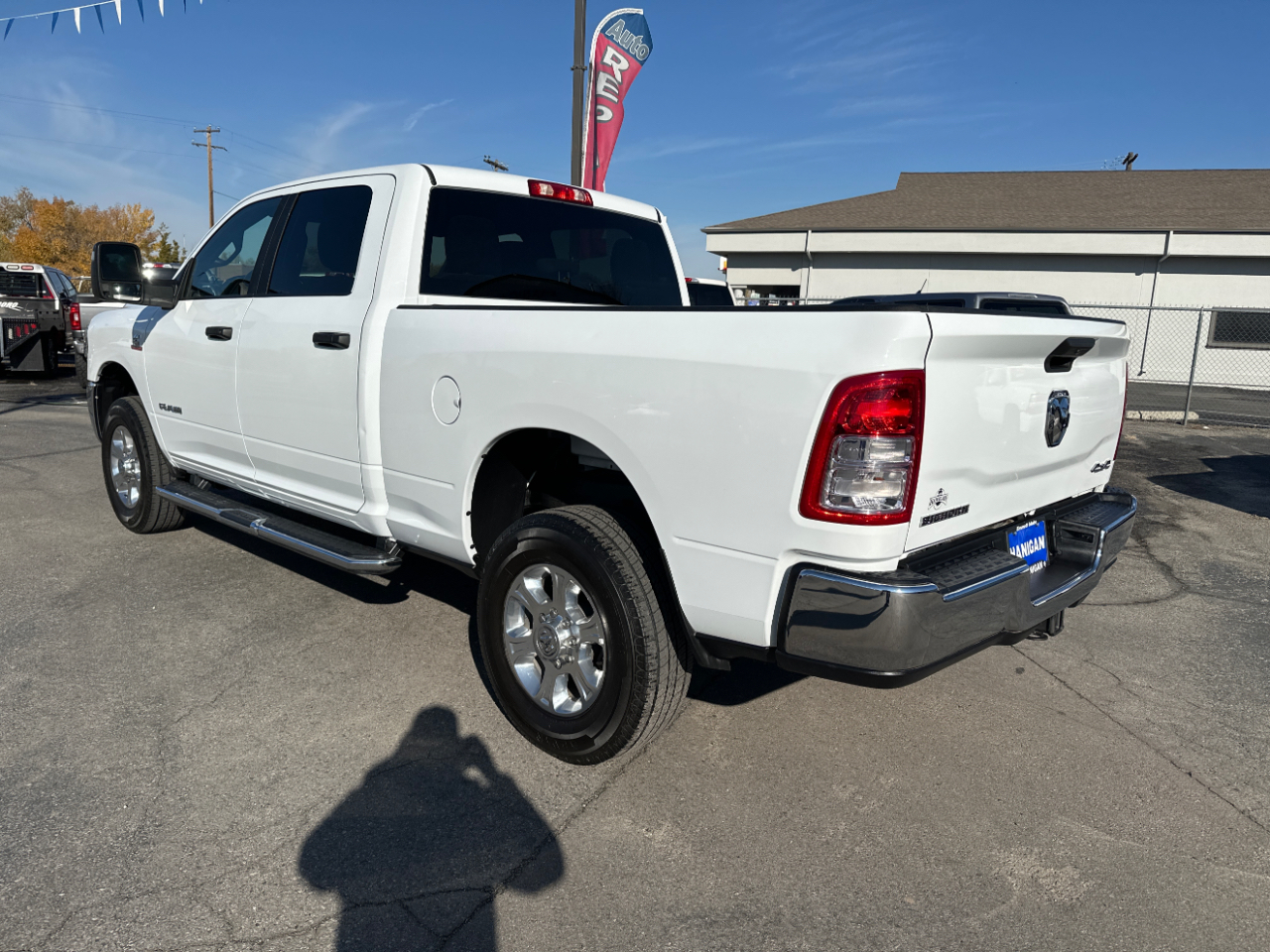 RAM 2500 Big Horn 4x4 Crew Cab 6'4" Box 2024 RAM 2500 Big Horn 4x4 Crew Cab 6'4" Box 2024