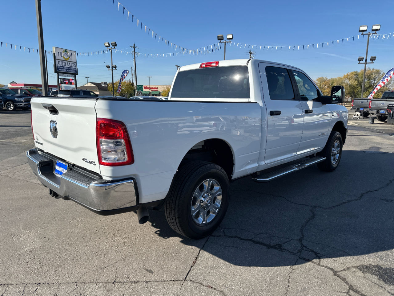 RAM 2500 Big Horn 4x4 Crew Cab 6'4" Box 2024 RAM 2500 Big Horn 4x4 Crew Cab 6'4" Box 2024