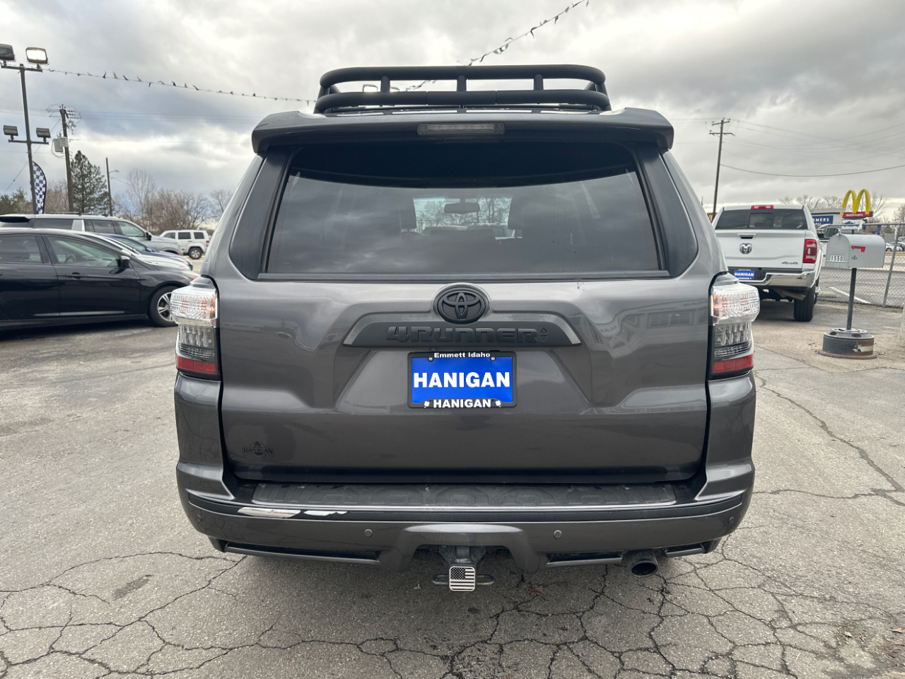 Toyota 4Runner SR5 4WD 2019