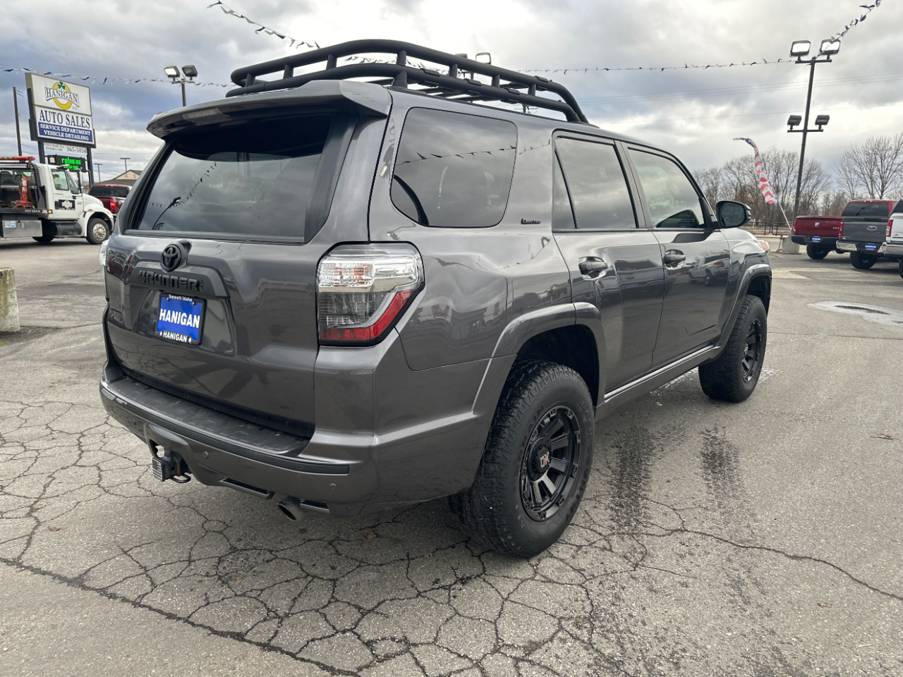 Toyota 4Runner SR5 4WD 2019