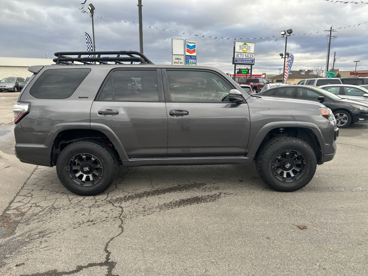 Toyota 4Runner SR5 4WD 2019