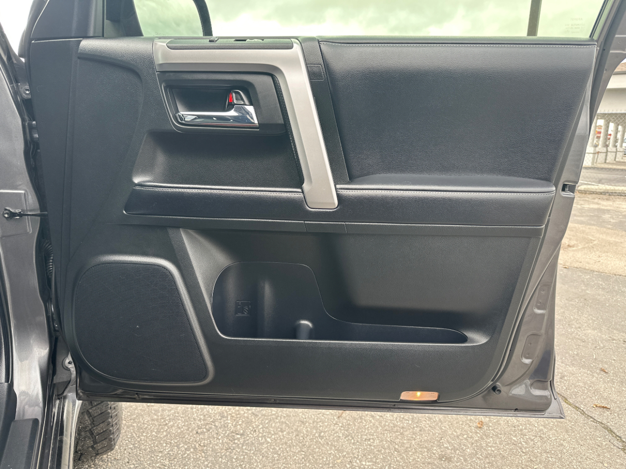 Toyota 4Runner SR5 4WD 2019