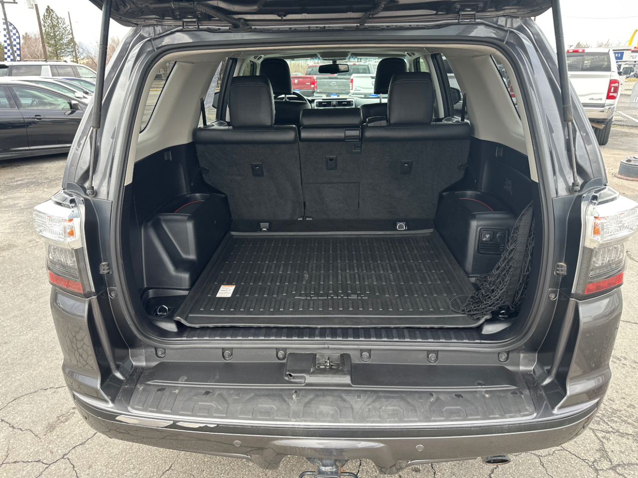 Toyota 4Runner SR5 4WD 2019