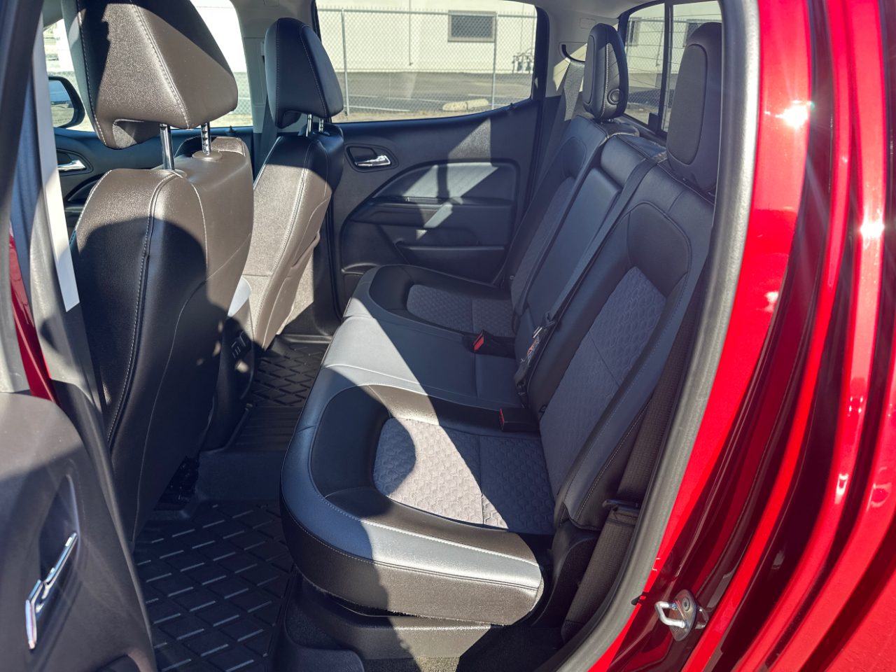 Chevrolet Colorado Z71 Crew Cab 4WD Long Box 2017