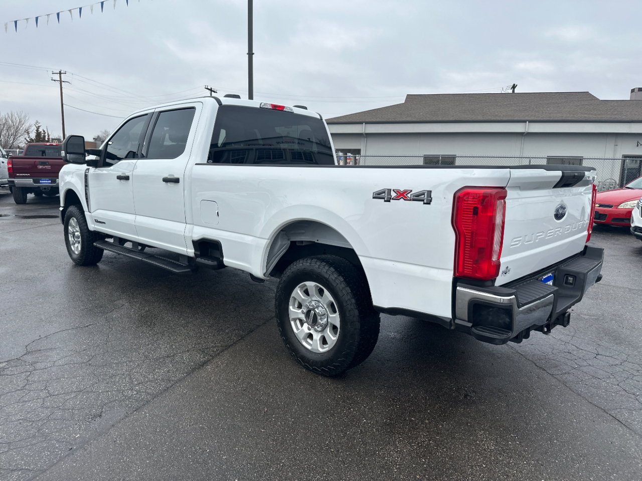 Ford F-250 SD XL Crew Cab 4WD 2024