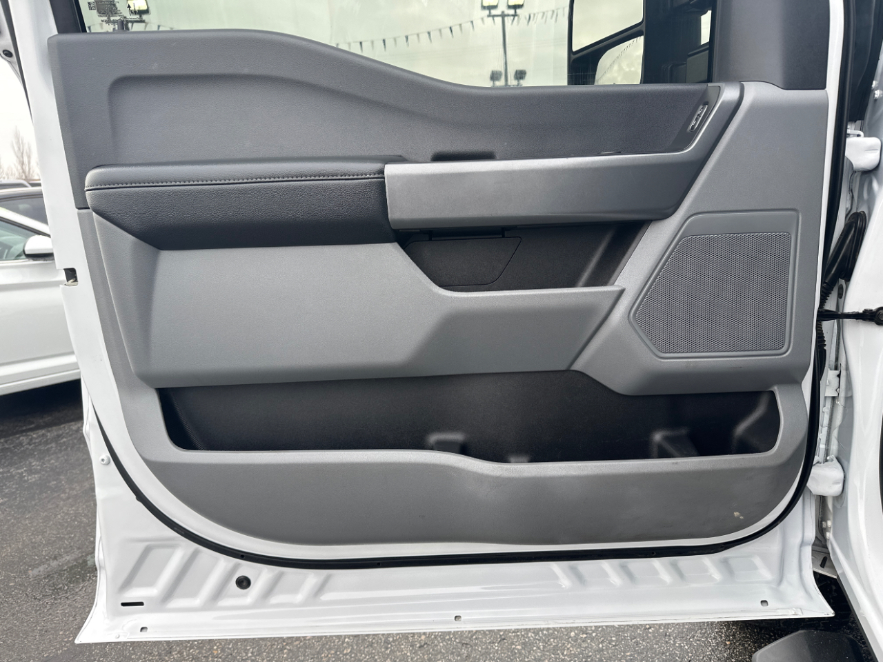 Ford F-250 SD XL Crew Cab 4WD 2024