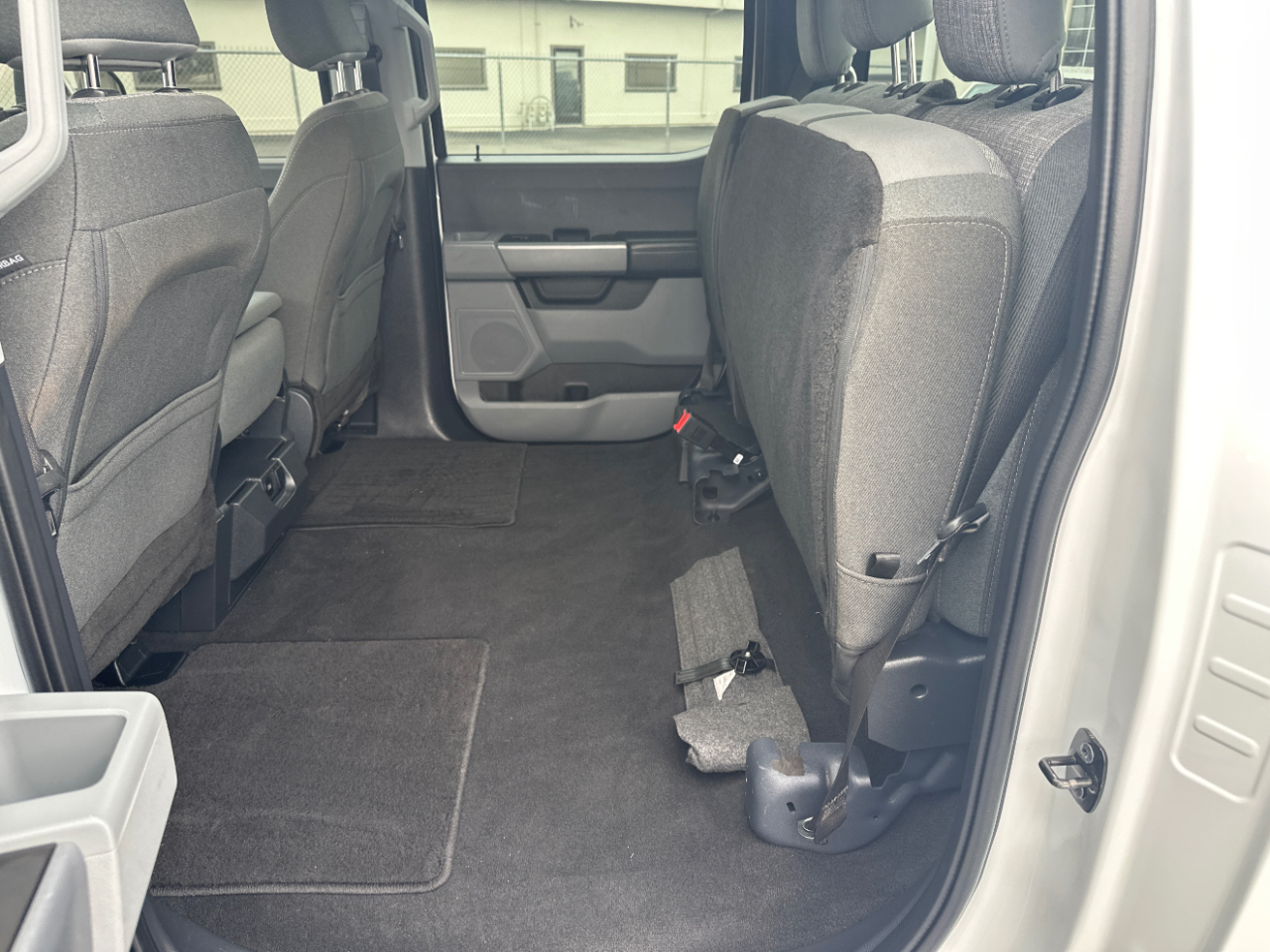 Ford F-250 SD XL Crew Cab 4WD 2024