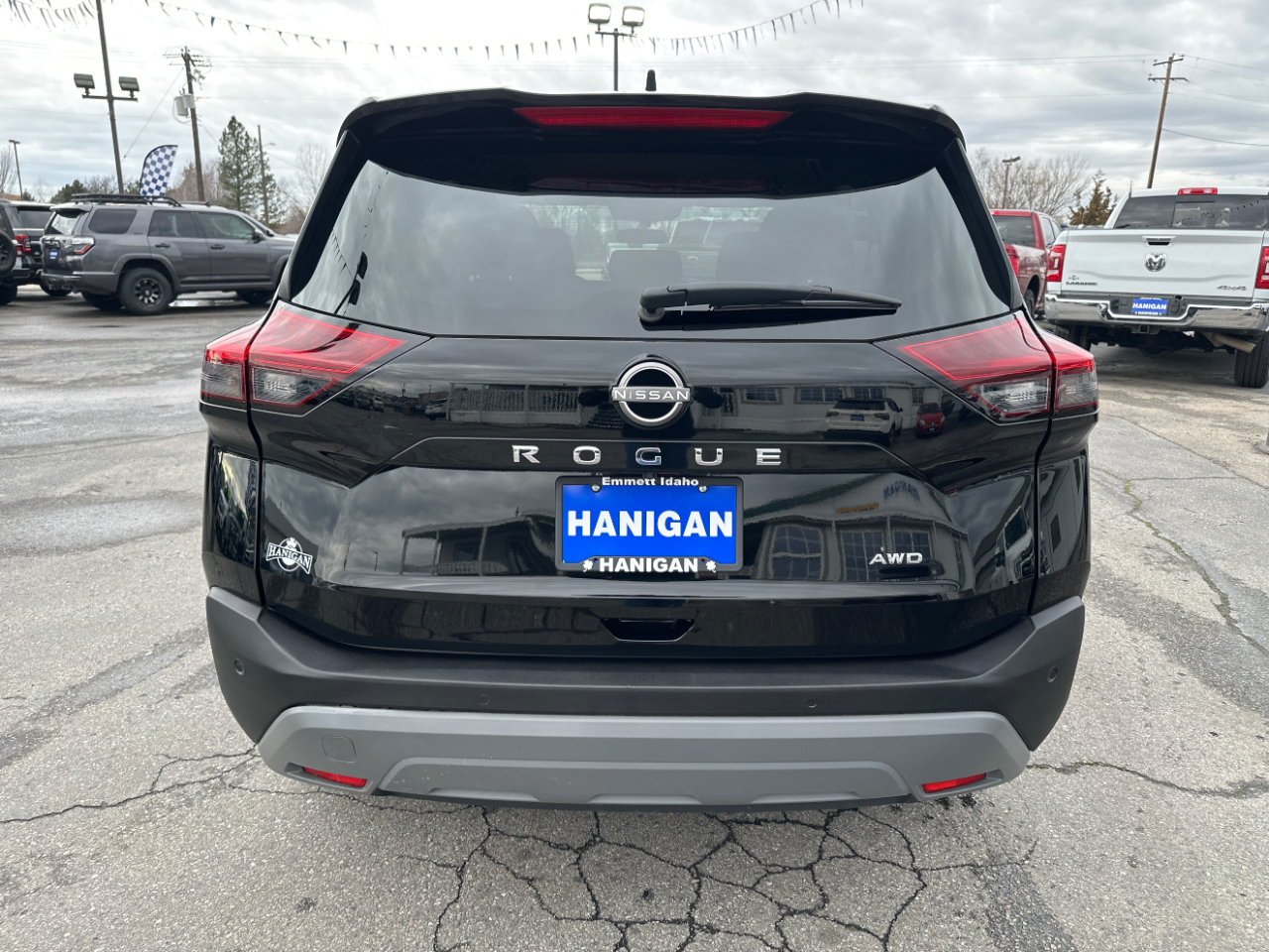 Nissan Rogue S AWD 2023