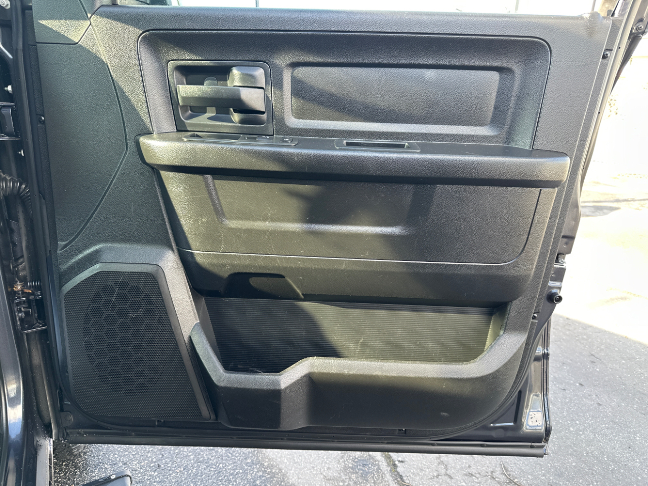 RAM 1500 Tradesman Crew Cab SWB 4WD 2013