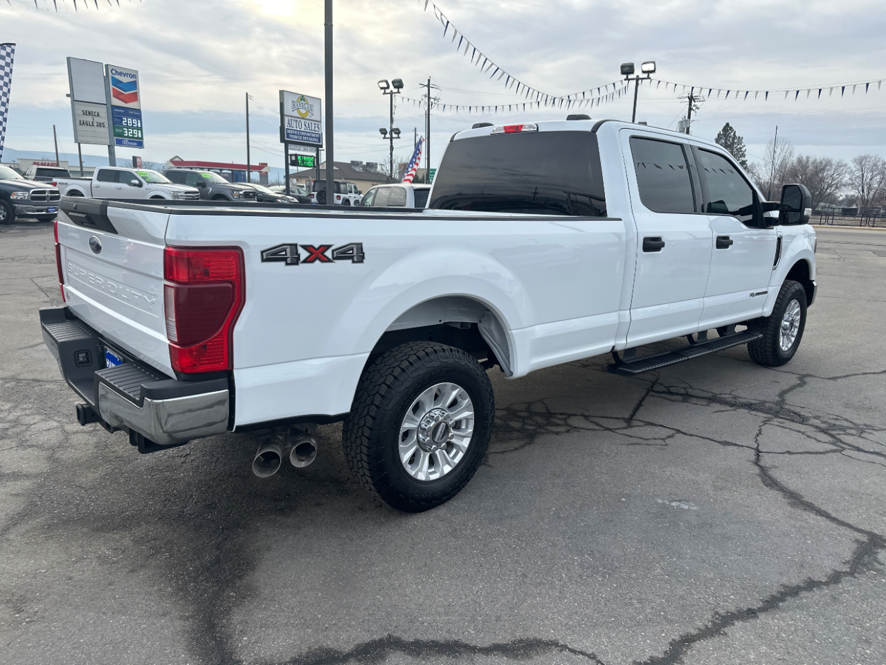 Ford F-250 SD XLT Crew Cab 4WD 2022