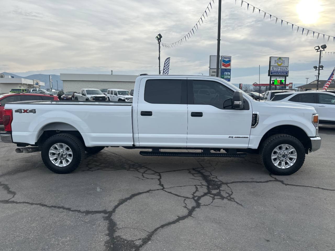 Ford F-250 SD XLT Crew Cab 4WD 2022