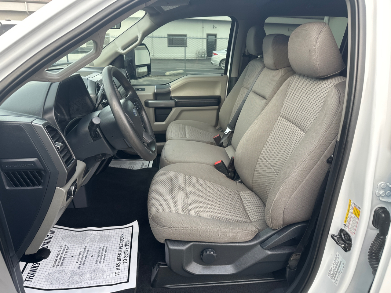 Ford F-250 SD XLT Crew Cab 4WD 2022