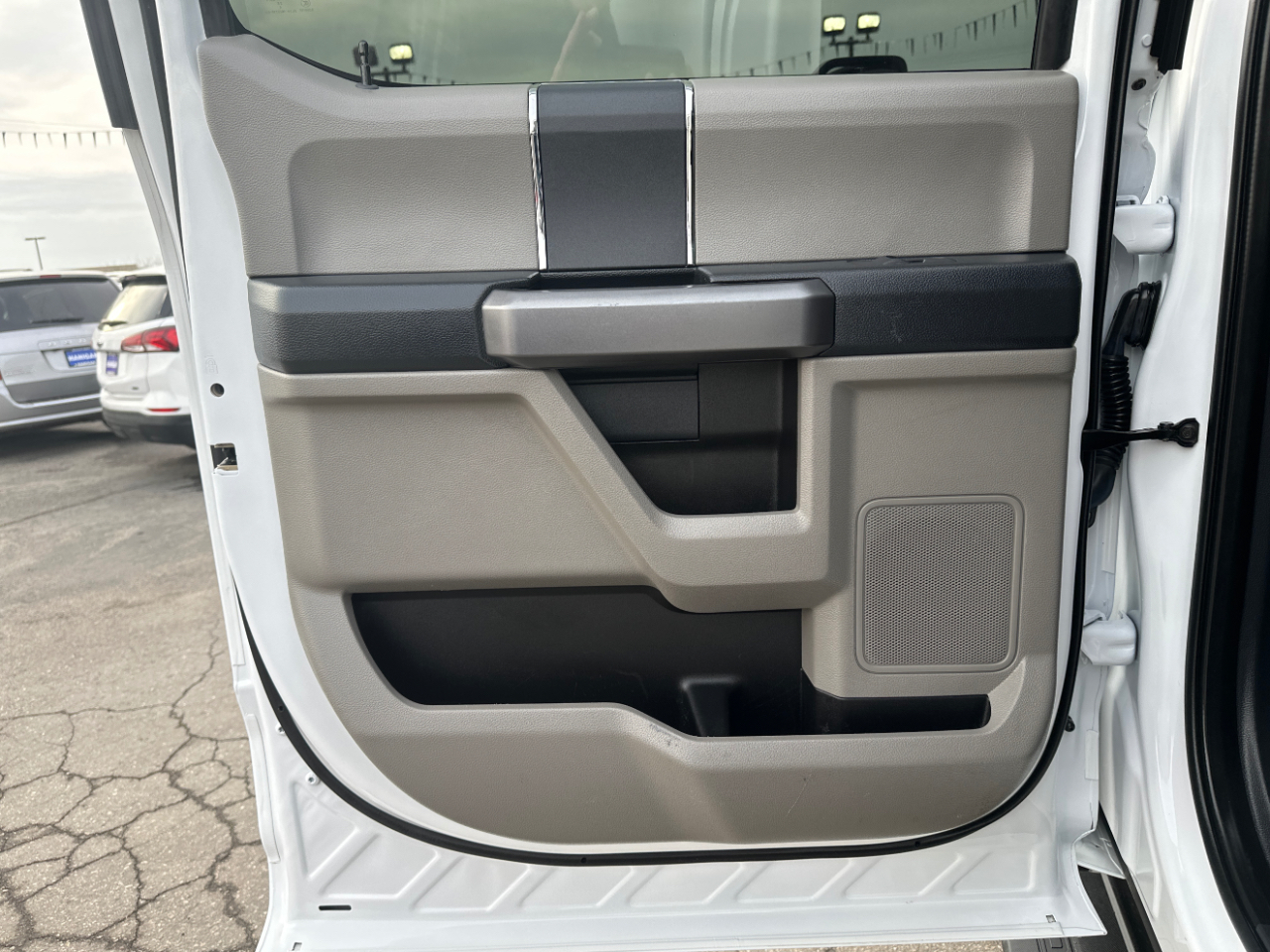 Ford F-250 SD XLT Crew Cab 4WD 2022