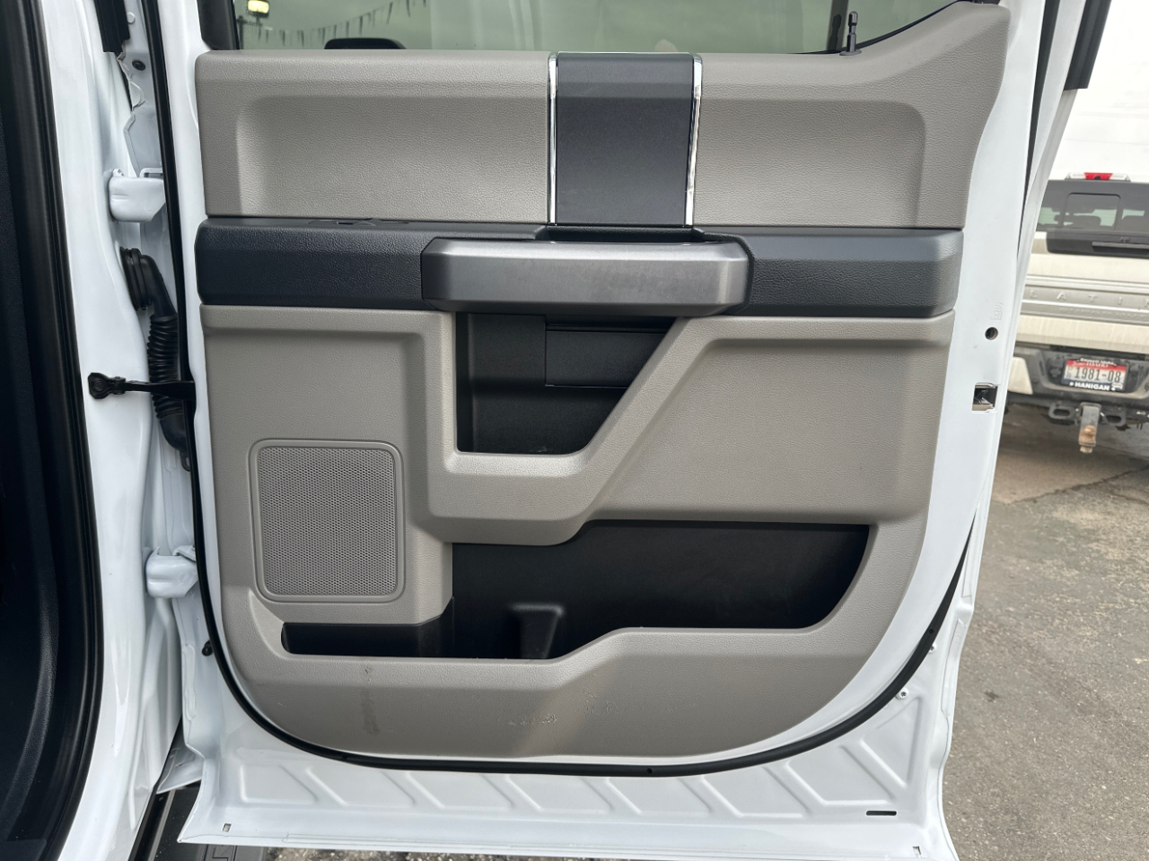 Ford F-250 SD XLT Crew Cab 4WD 2022