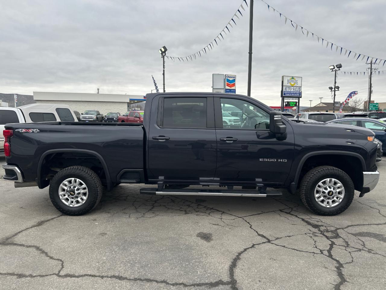 Chevrolet Silverado 2500HD LT Crew Cab Long Box 4WD 2024