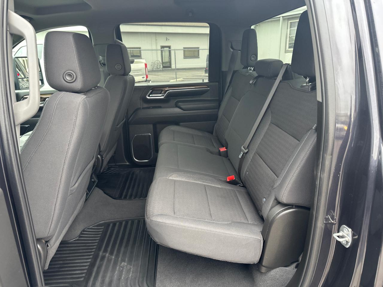 Chevrolet Silverado 2500HD LT Crew Cab Long Box 4WD 2024