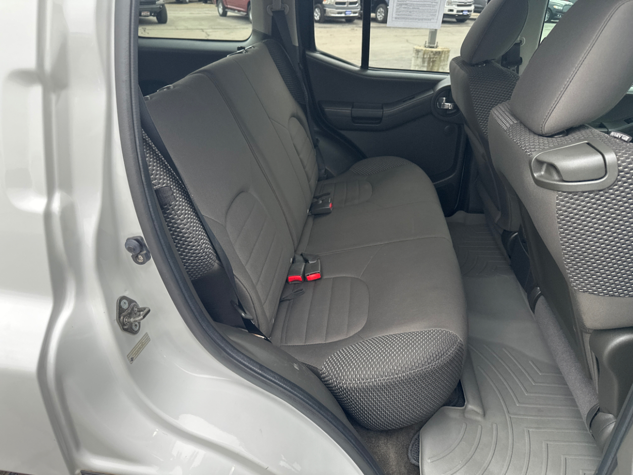 Nissan Xterra X 4WD 2012