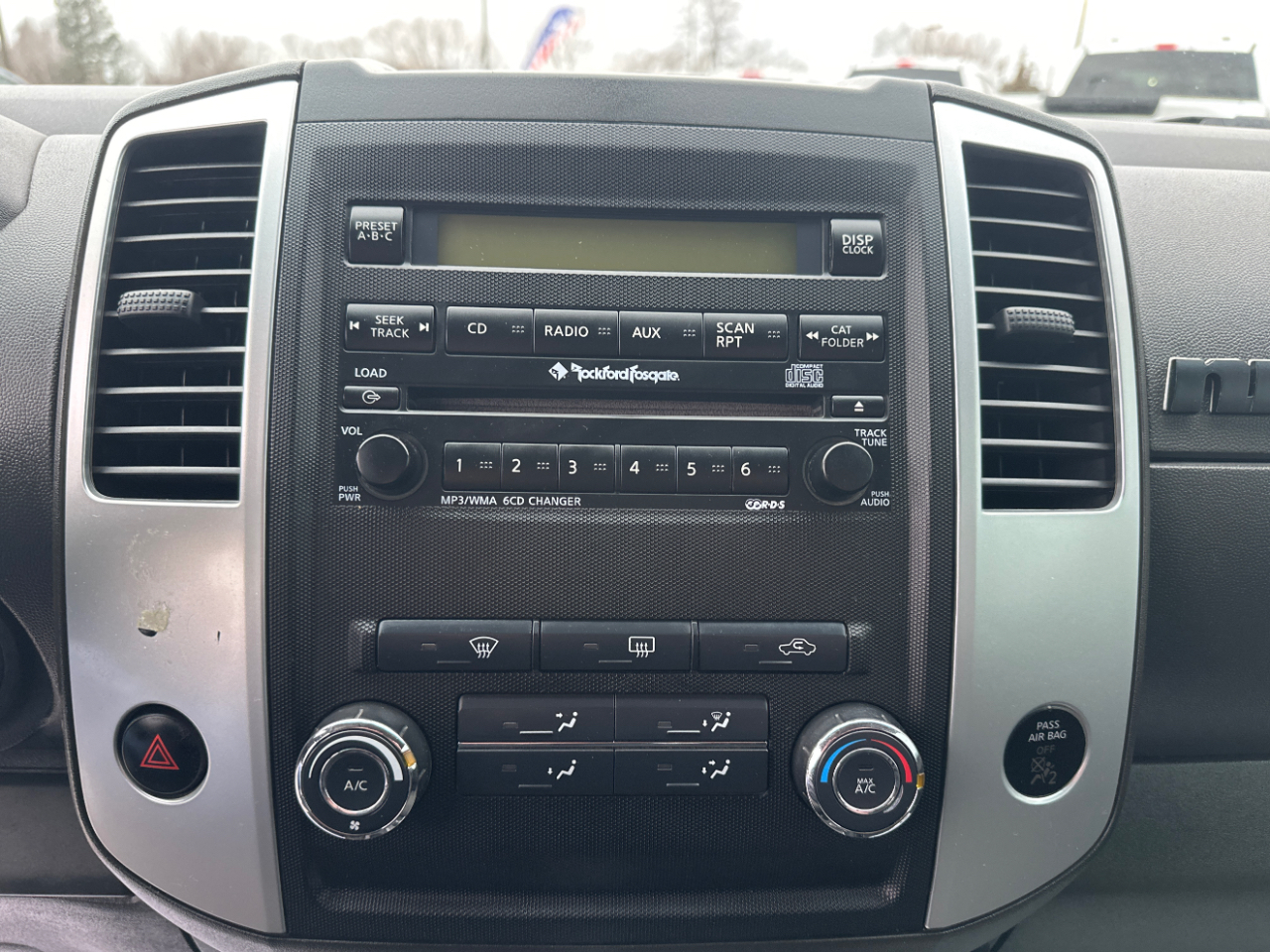 Nissan Xterra X 4WD 2012