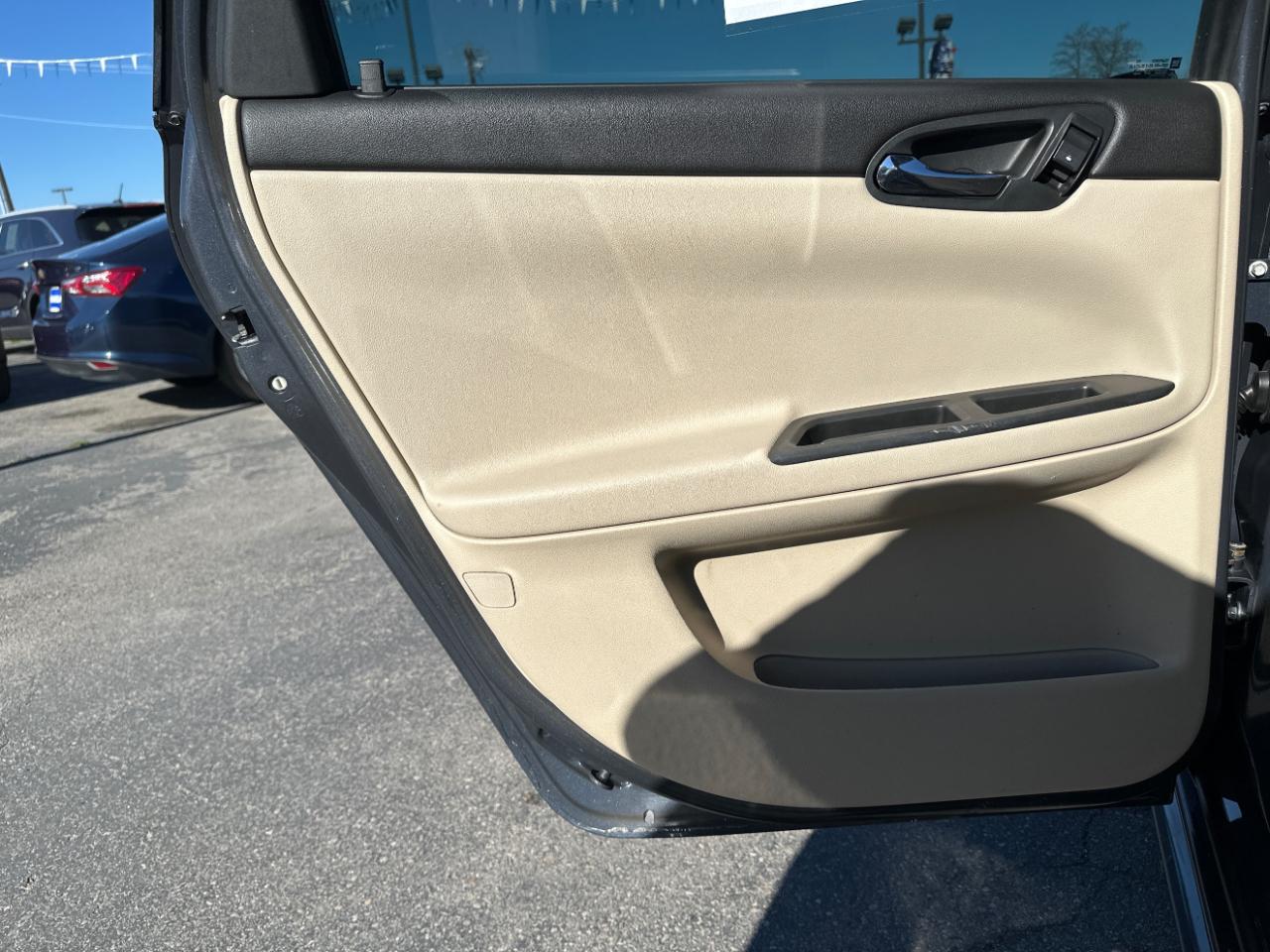 Chevrolet Impala LS 2009