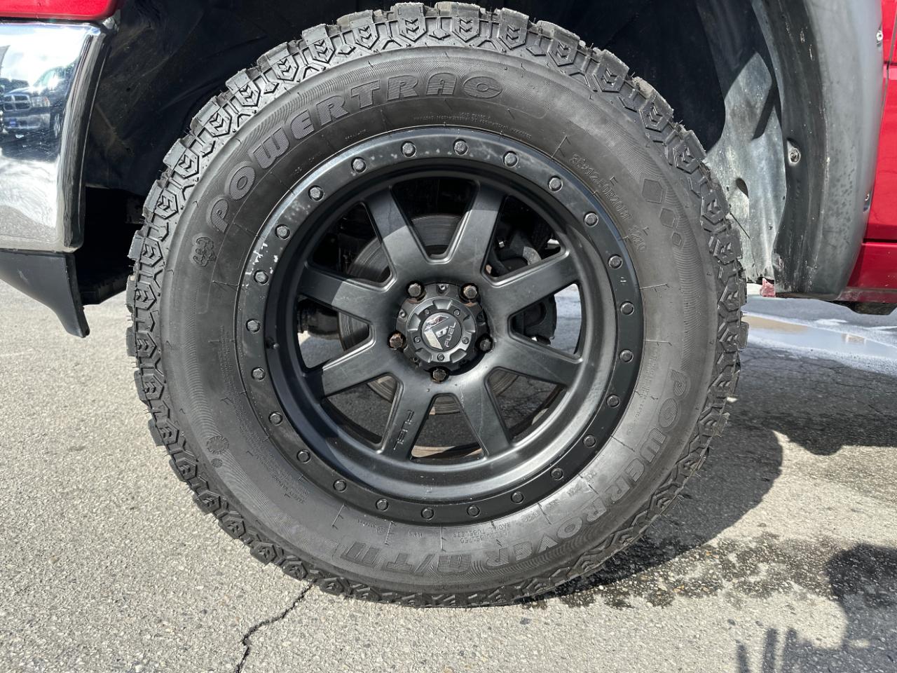 RAM 1500 SLT Quad Cab 4WD 2014