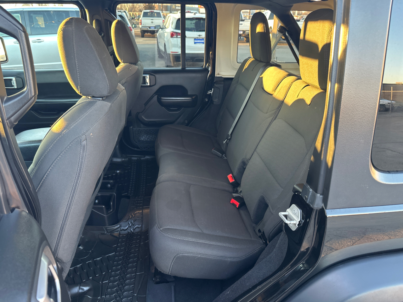 Jeep Wrangler Unlimited Sport 2019