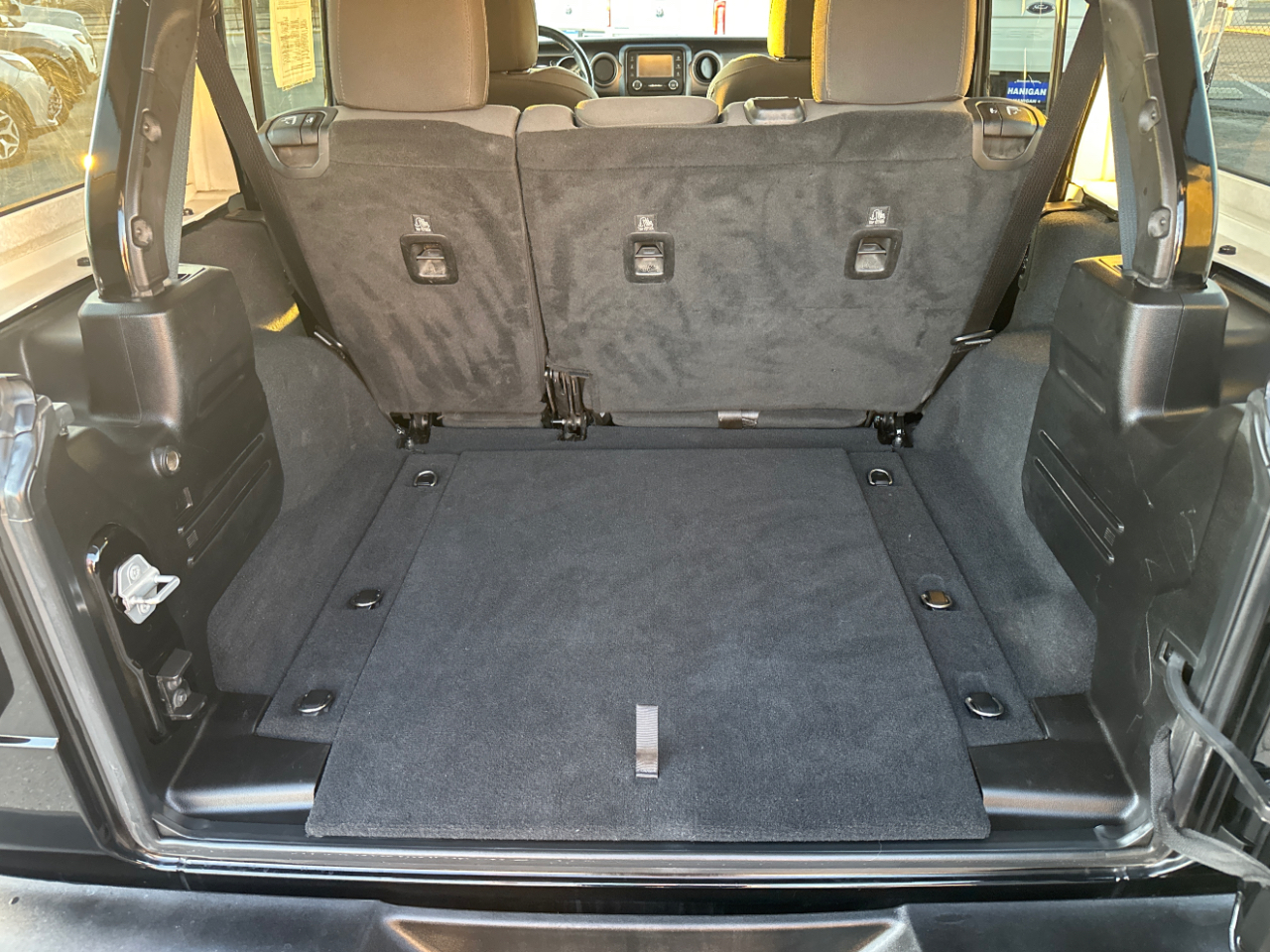 Jeep Wrangler Unlimited Sport 2019