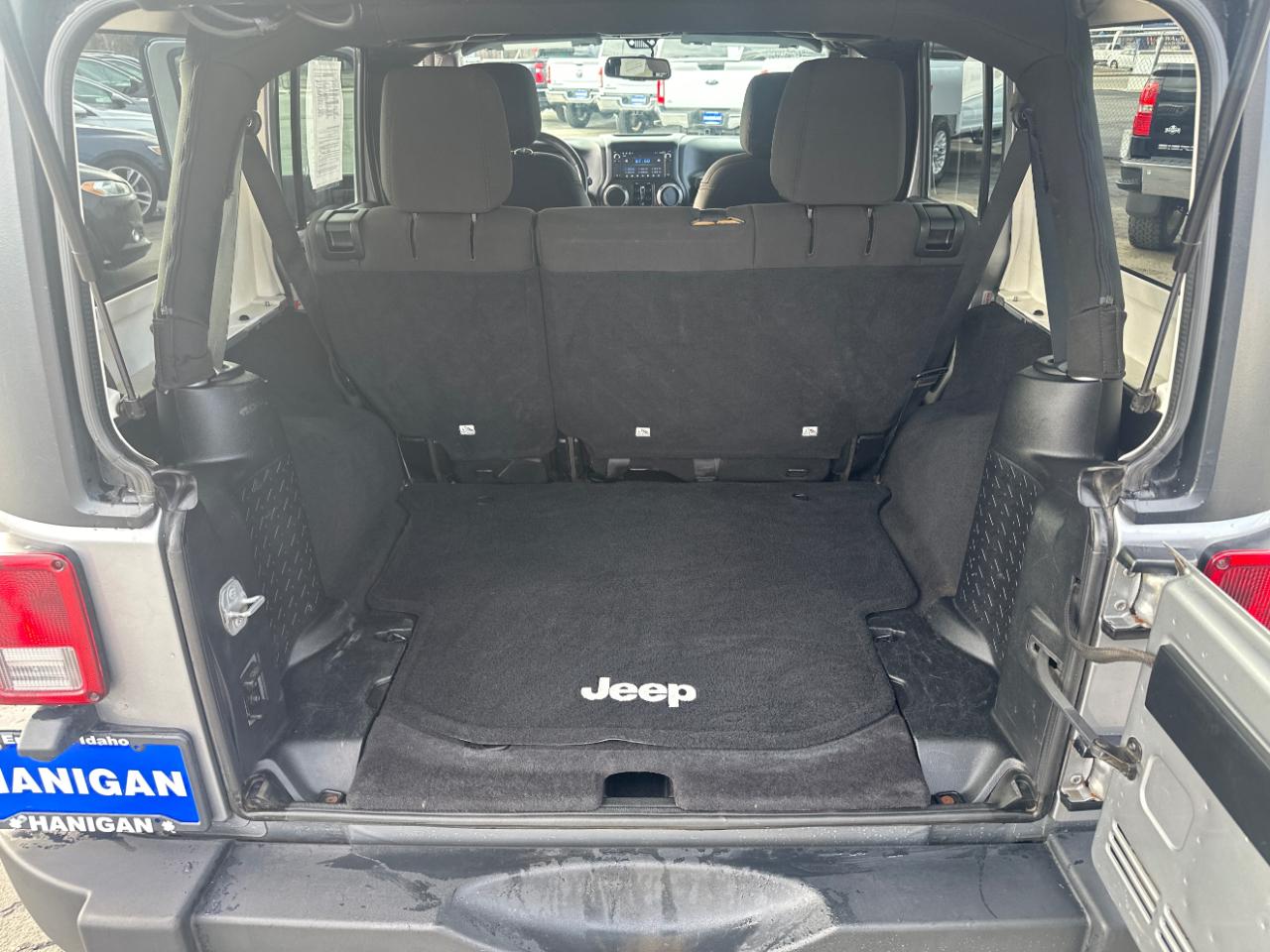 Jeep Wrangler Unlimited Sport 4WD 2014