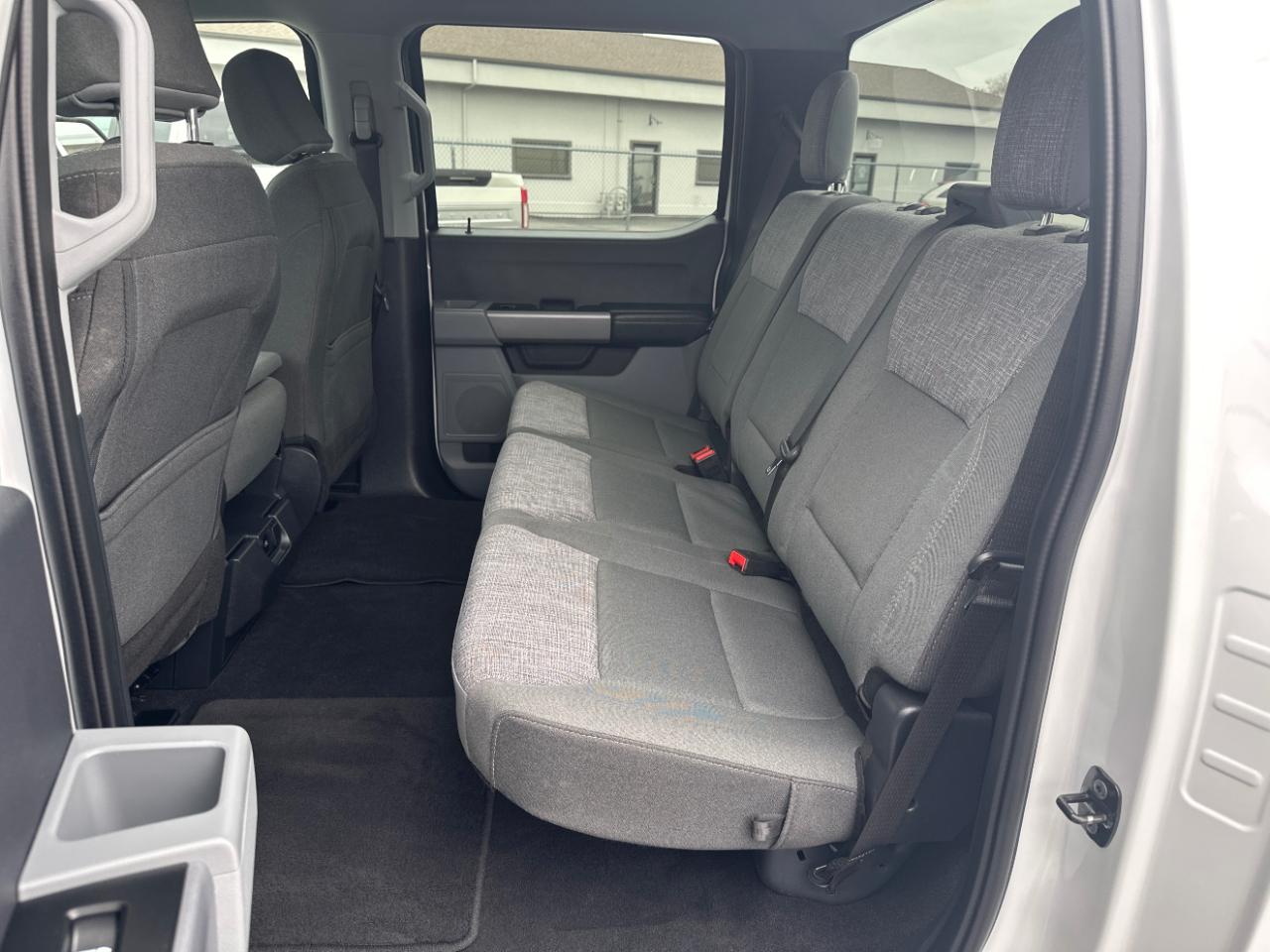 Ford F-250 SD XL Crew Cab 4WD 2024