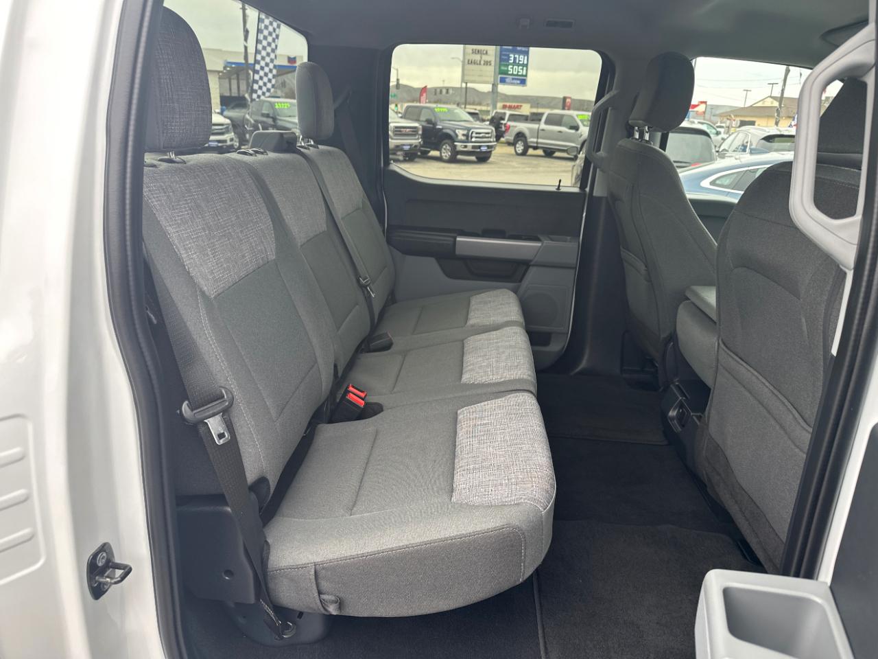 Ford F-250 SD XL Crew Cab 4WD 2024