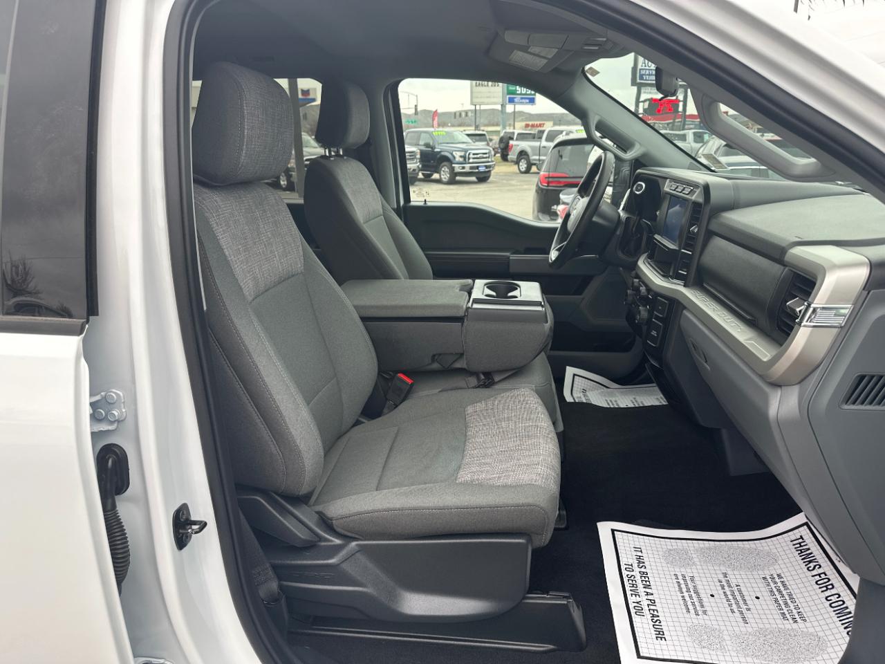 Ford F-250 SD XL Crew Cab 4WD 2024