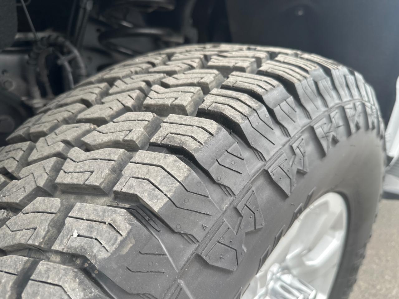 Ford F-250 SD XL Crew Cab 4WD 2024