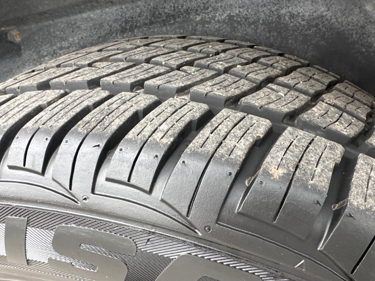 Dodge 1500 ST Crew Cab 4WD 2010