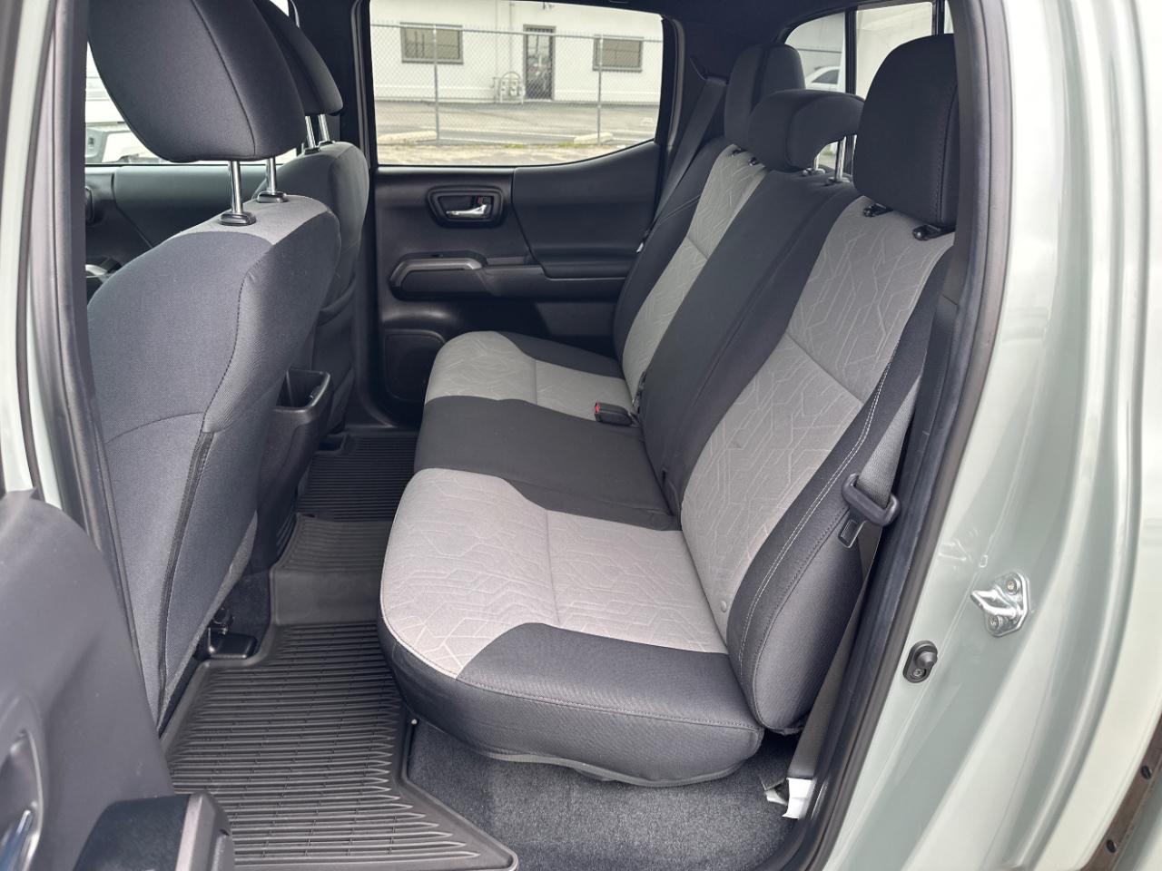 Toyota Tacoma SR5 Double Cab Long Bed V6 6AT 4WD 2023