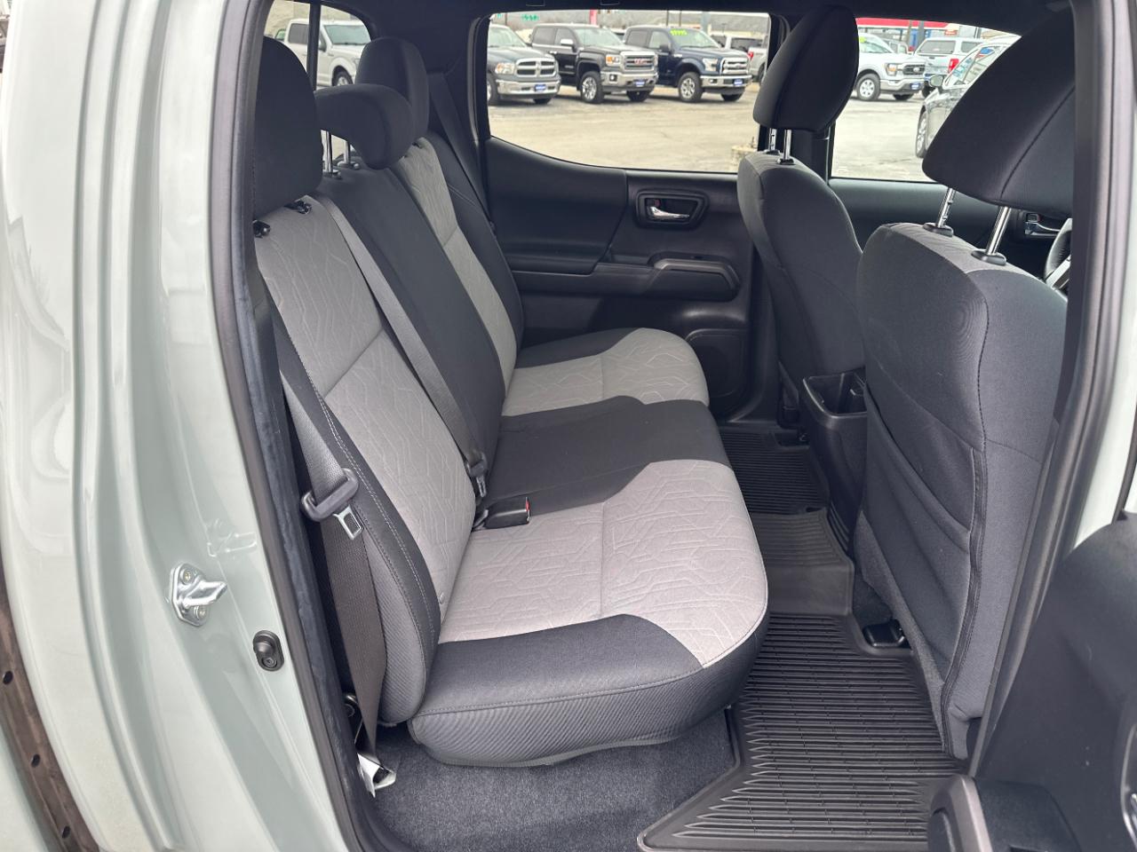 Toyota Tacoma SR5 Double Cab Long Bed V6 6AT 4WD 2023