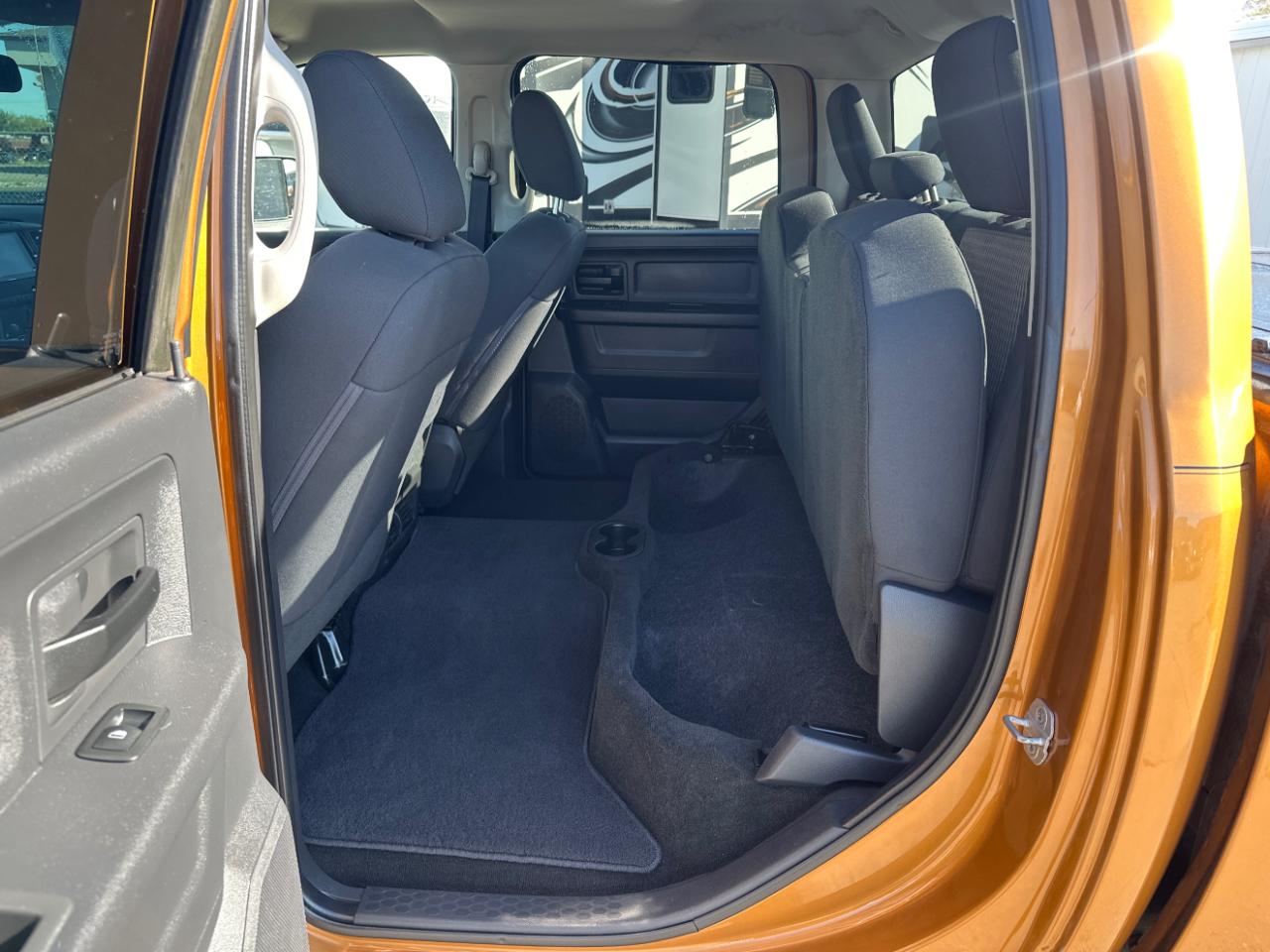 RAM 2500 4WD Crew Cab 149" ST 2012