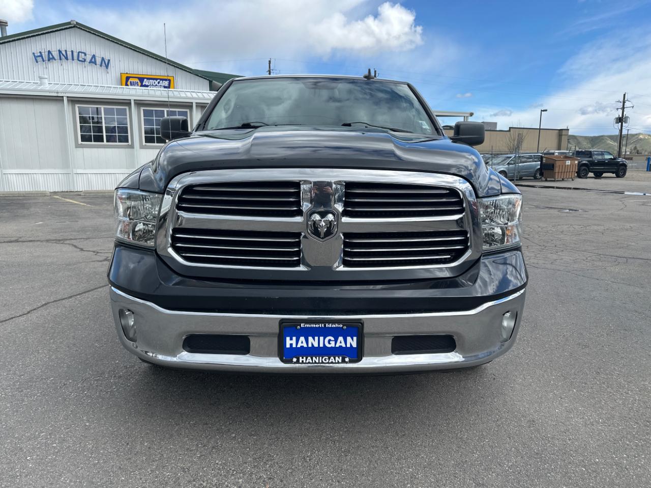 RAM 1500 4WD Reg Cab 120.5" Big Horn 2014