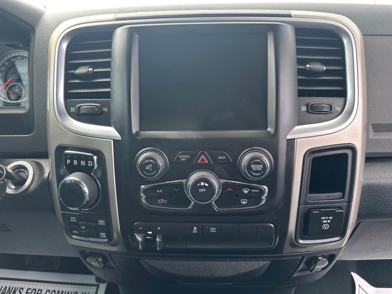 RAM 1500 4WD Reg Cab 120.5" Big Horn 2014