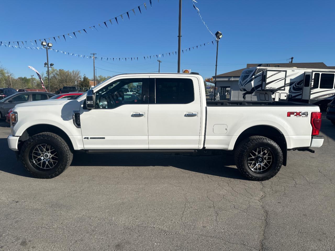 Ford Super Duty F-350 SRW King Ranch 4WD Crew Cab 8' Box 2022