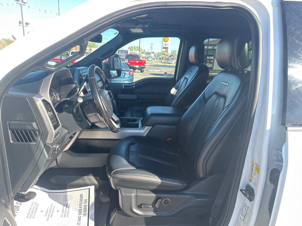 Ford Super Duty F-350 SRW King Ranch 4WD Crew Cab 8' Box 2022