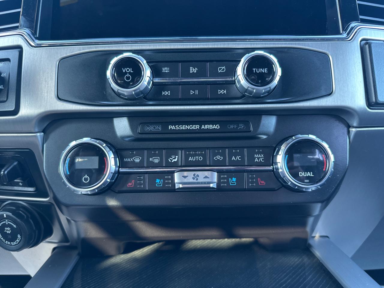 Ford Super Duty F-350 SRW King Ranch 4WD Crew Cab 8' Box 2022