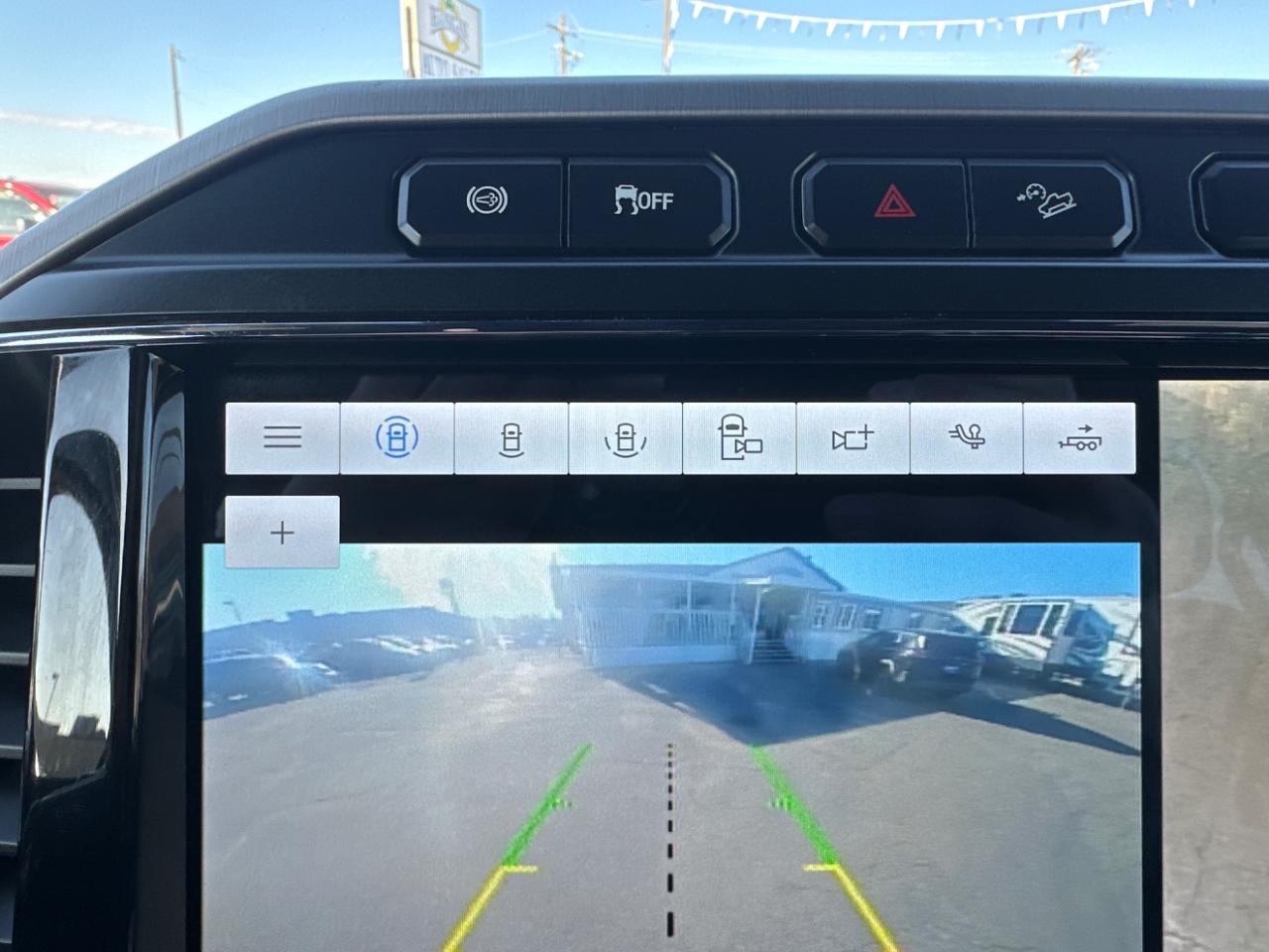 Ford Super Duty F-350 SRW King Ranch 4WD Crew Cab 8' Box 2022