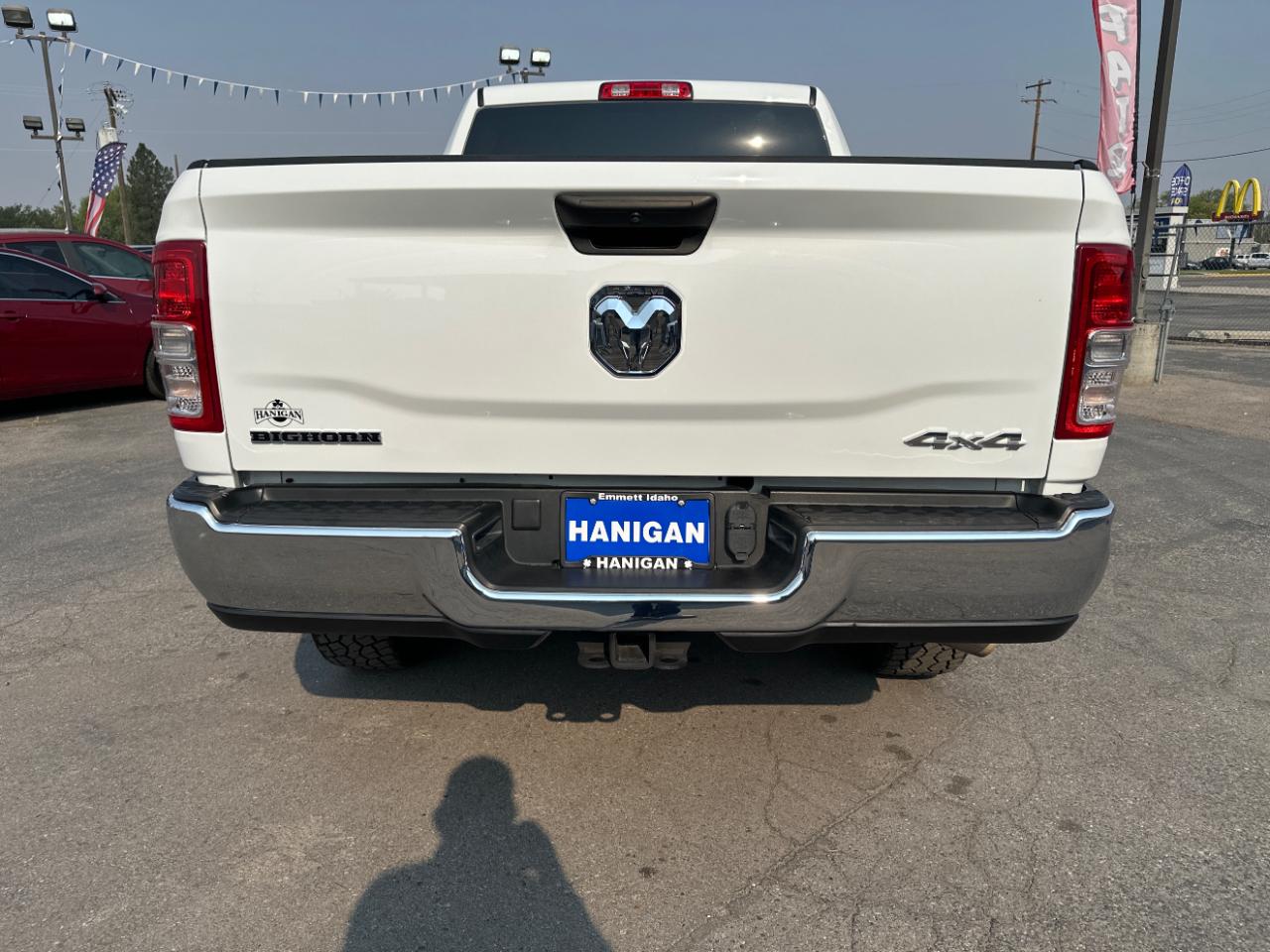 RAM 2500 Big Horn 4x4 Crew Cab 6'4" Box 2024