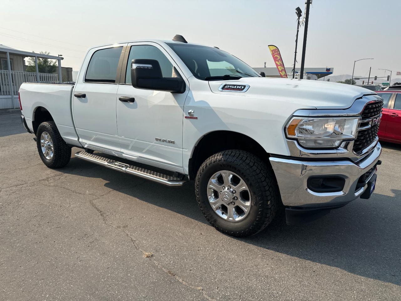 RAM 2500 Big Horn 4x4 Crew Cab 6'4" Box 2024