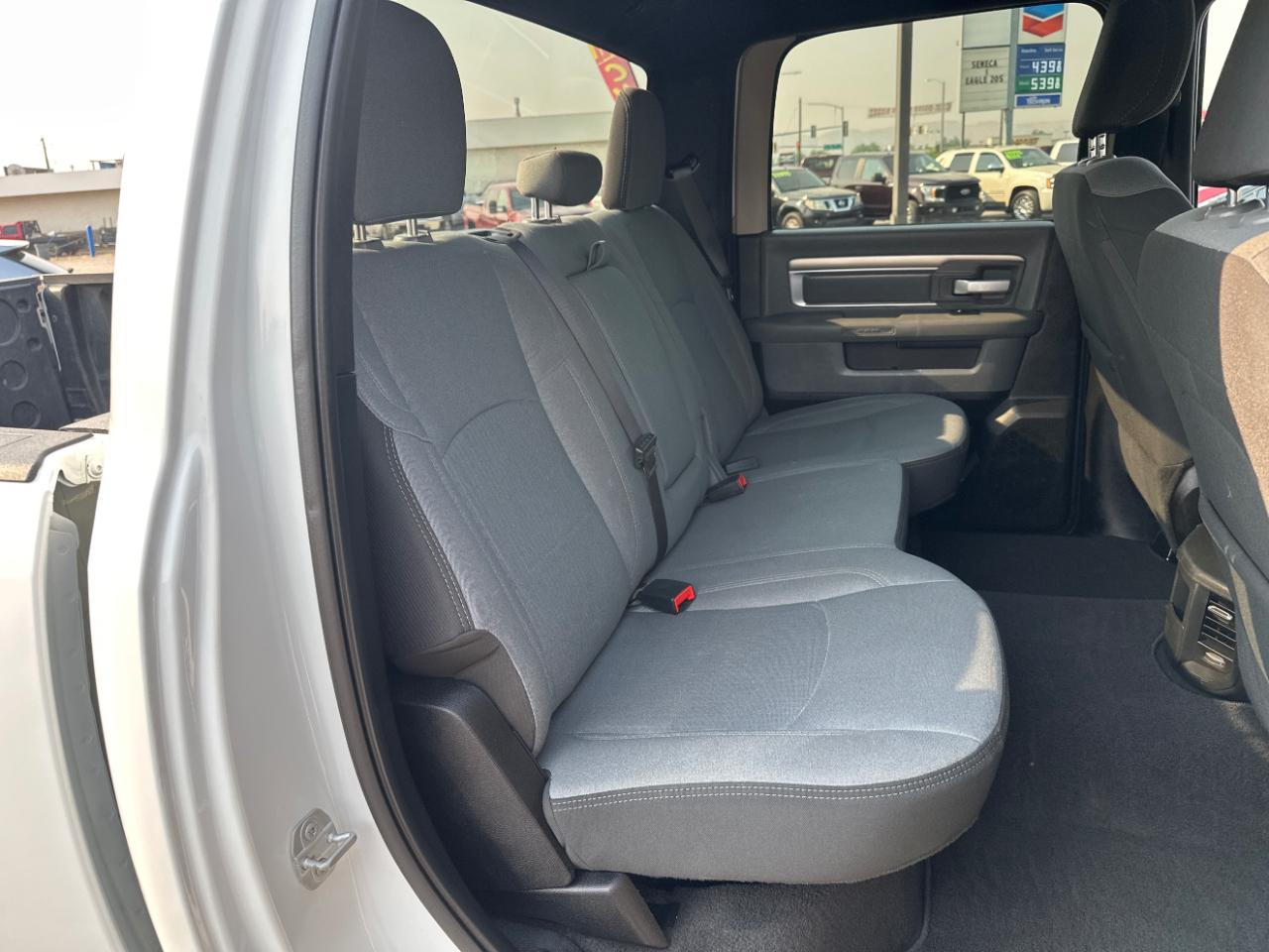 RAM 2500 Big Horn 4x4 Crew Cab 6'4" Box 2024